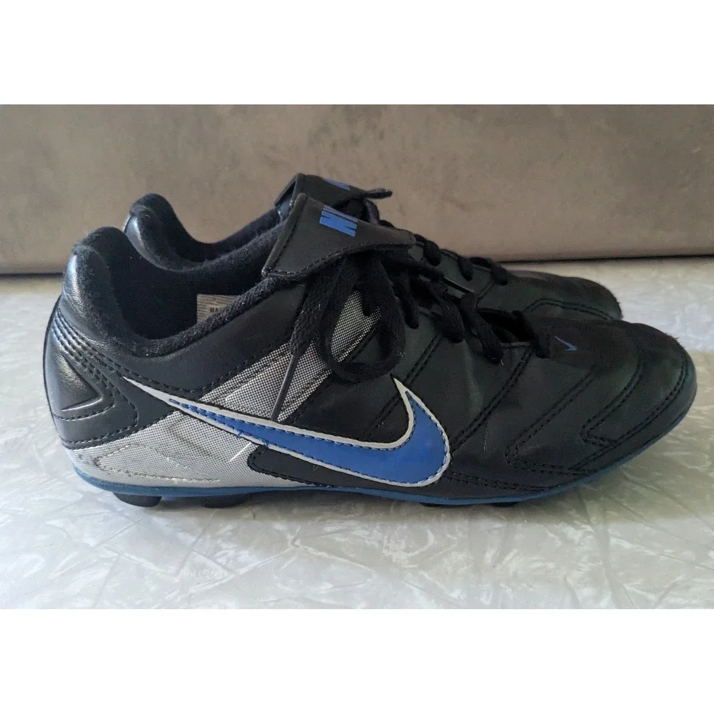 Nike Tiempo Soccer Cleats Black Blue Silver Kids Youth Size 2Y